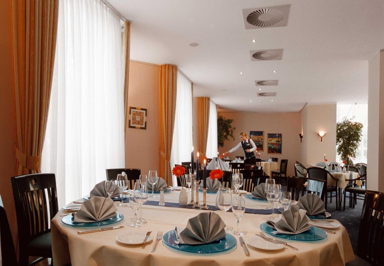Essential By Dorint Essen Hotel Exterior photo